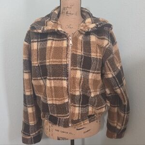 Justin&Taylor Size S/M; L/XL